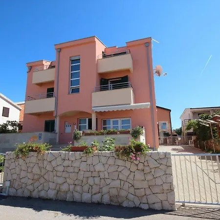 Apartment Barisic Vir